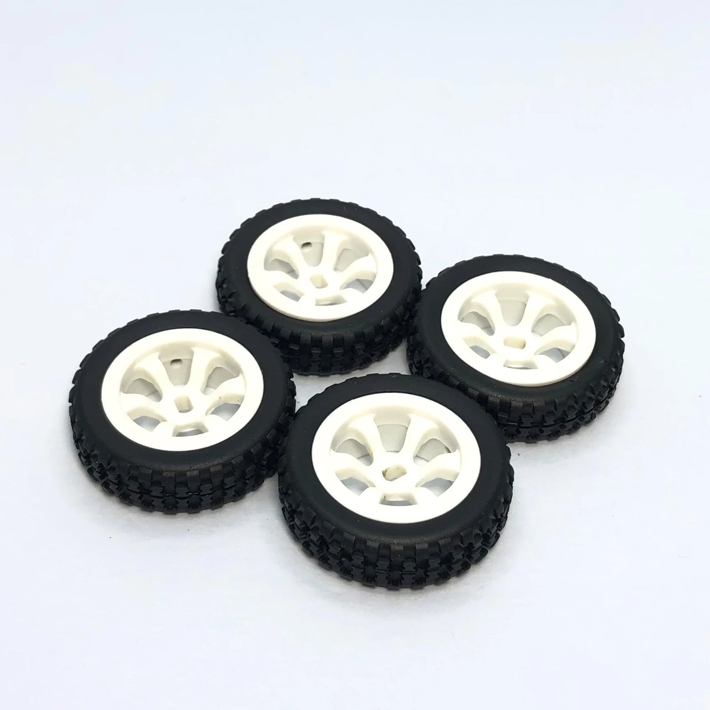 100% Wltoys XK K989-49 K989-53 Wheel Rim Hub with Tire Tyre for 284131 K969 K979 K989 K999 P929 P939 1/28 RC Car Spare Parts