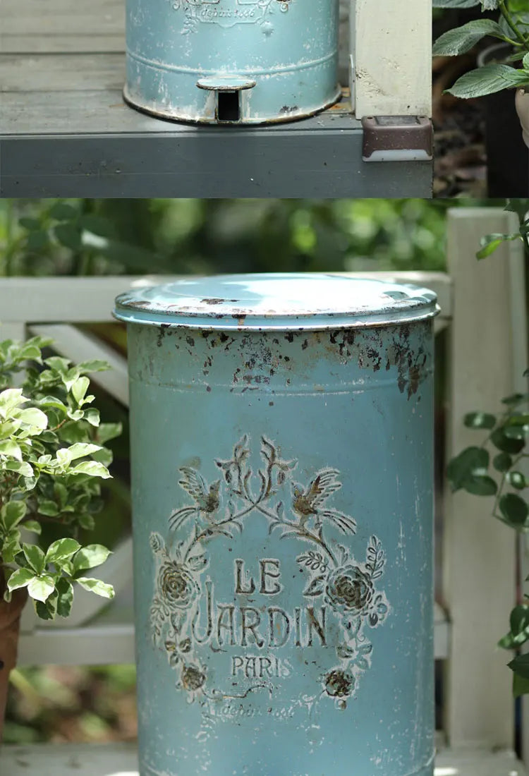 Metal Round Trash Can Suitable For Kitchen And Outdoor GardenRural Waste Basket Farmhouse Tavern Storage Barrel